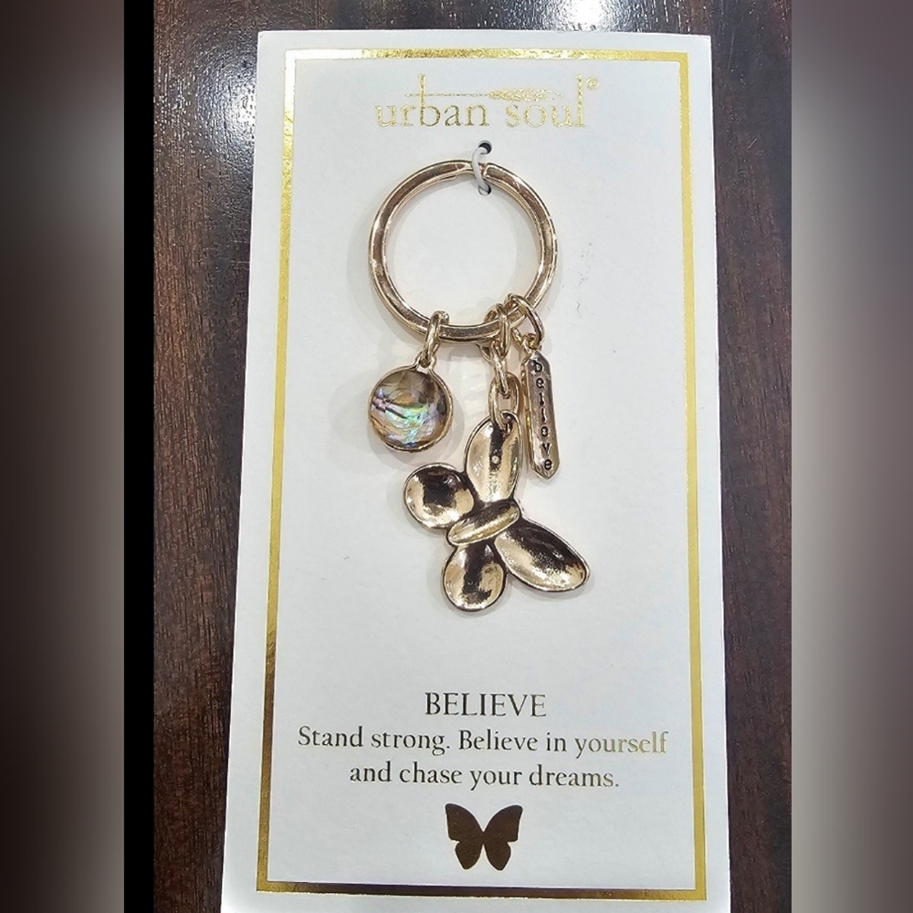 Urban Soul Keychain Fob BELIEVE gold